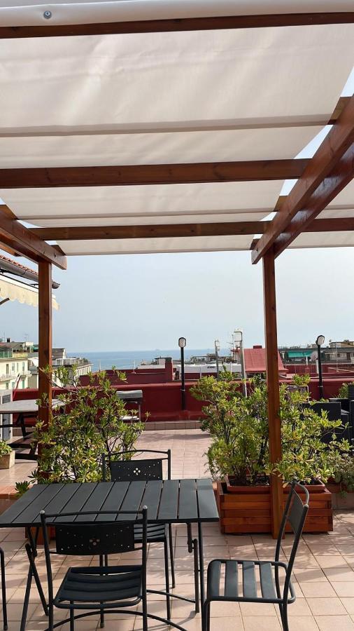 Seawall Holiday Home Salerno Eksteriør billede